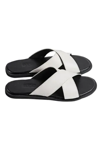 White Sandle-Plain-41